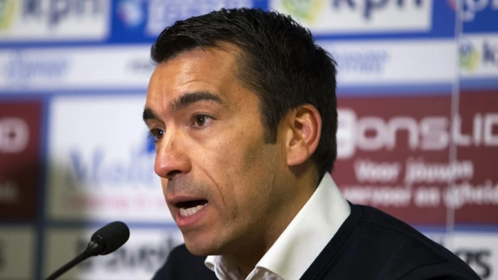 Van Bronckhorst kan beschikken over buitenspeler, mogelijke vervanger Jørgensen bekend