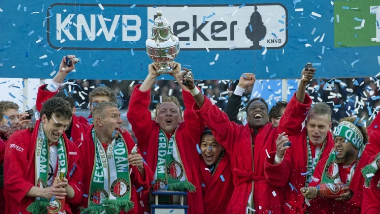 Feyenoord bij winst KNVB beker niet gehuldigd op Coolsingel maar in De Kuip