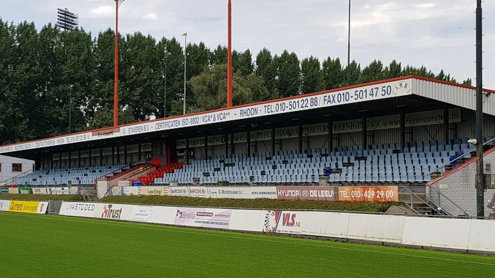 Feyenoord 2 speelt gelijk tegen NEC 2