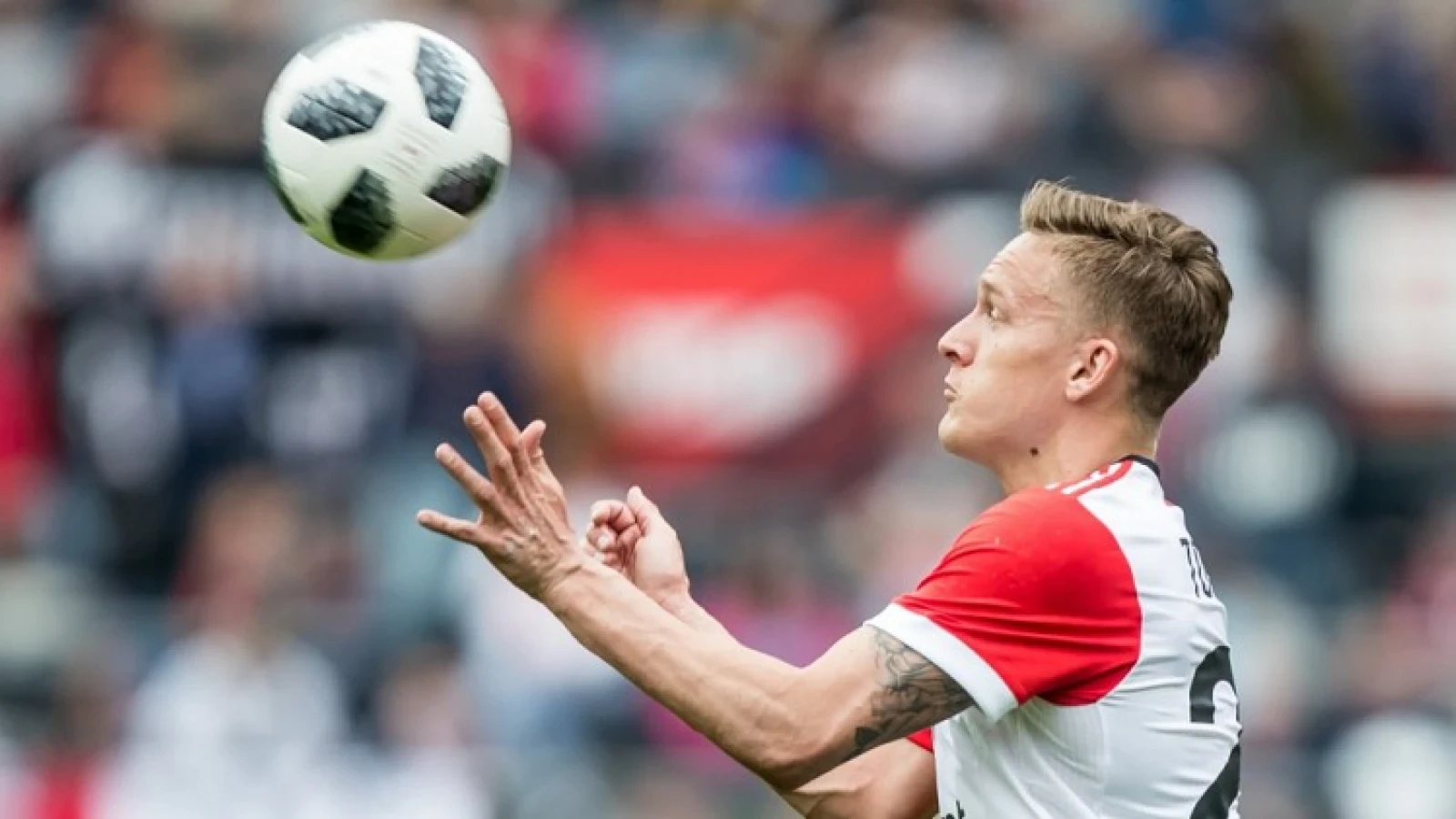 Toornstra over mogelijk vertrek bij Feyenoord: 'Dat lijkt me een beter idee'