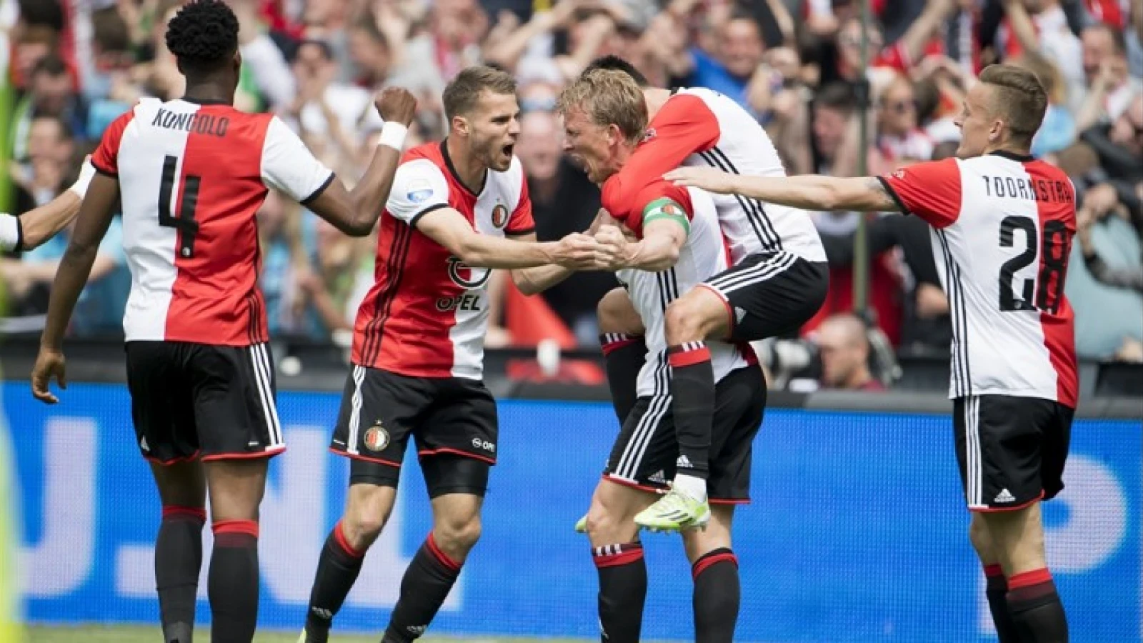 Oud-Feyenoorder hoopte dat Ajax verloor: 'Ze hebben al genoeg gewonnen'
