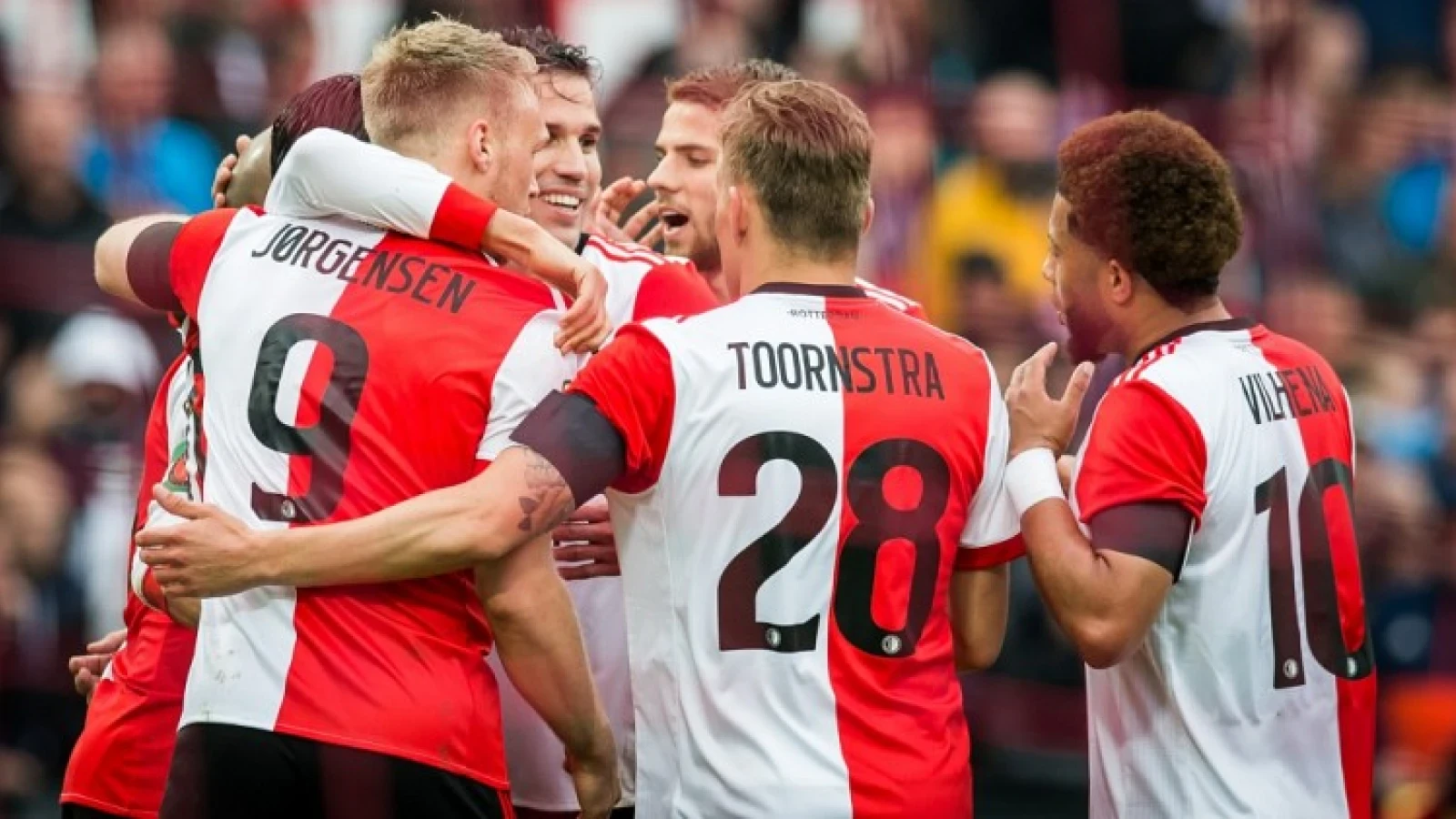 Opstelling | Van Bronckhorst rouleert veelvuldig tegen SC Heerenveen