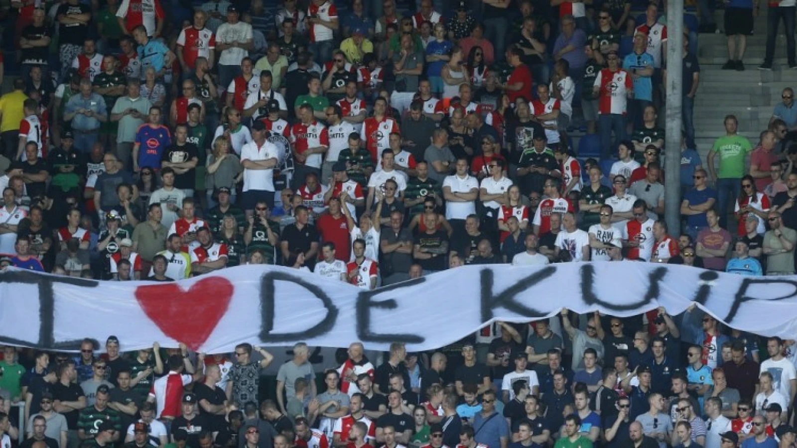 PSV wil geste doen richting Feyenoord-supporters