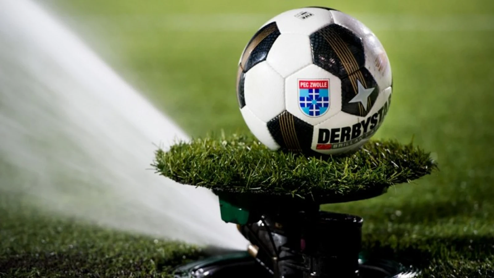 Kunstgras-kwestie verdeelt Eredivisie-clubs, totaalakkoord mijlenver weg