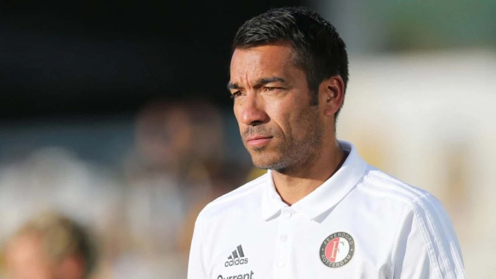 Van Bronckhorst geniet van Feyenoord: 'Laten zien waar we toe in staat zijn'