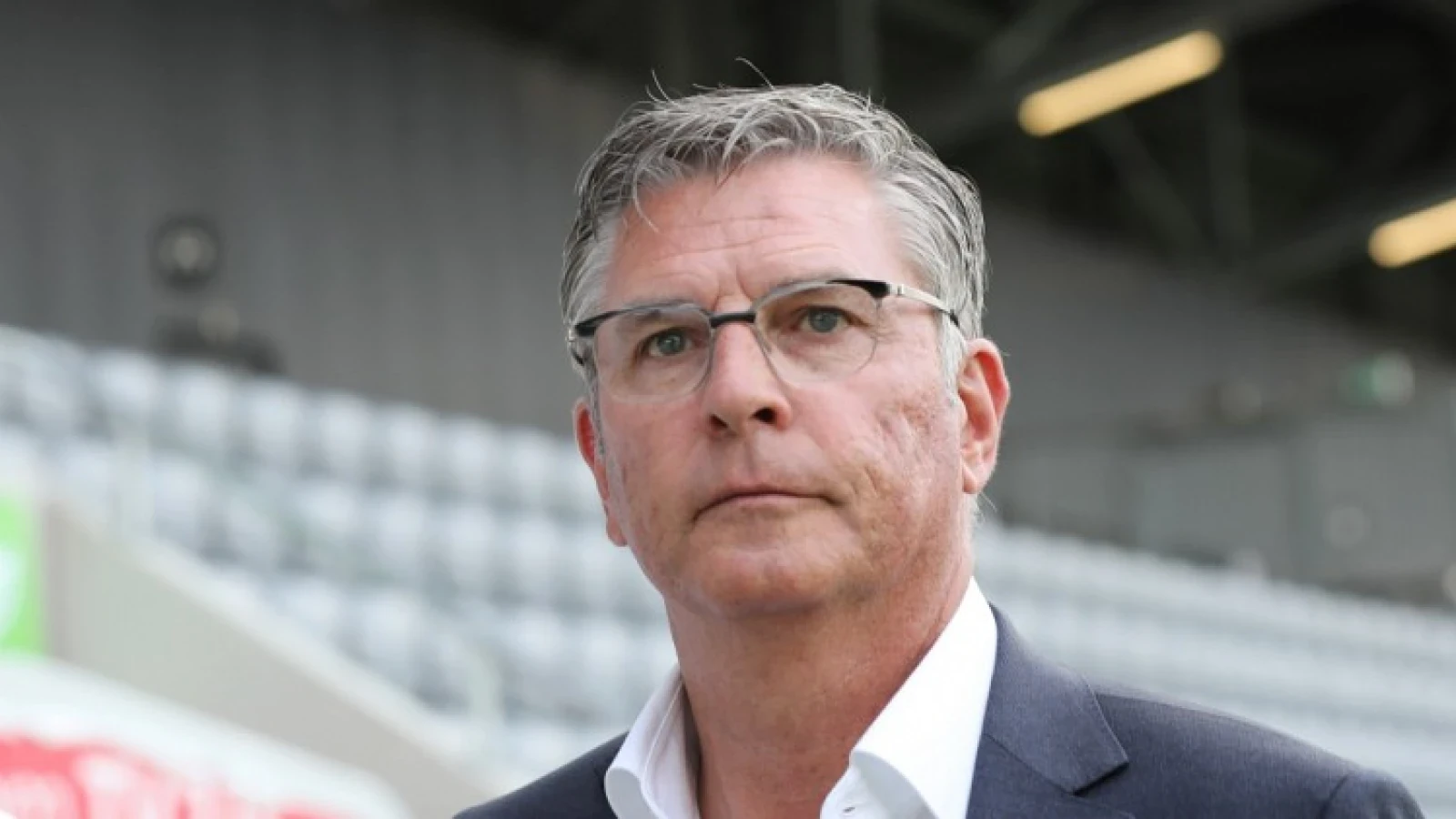 Van Geel zoekt confrontatie met KNVB: 'De voetbalpiramide moet vandaag nog instorten'