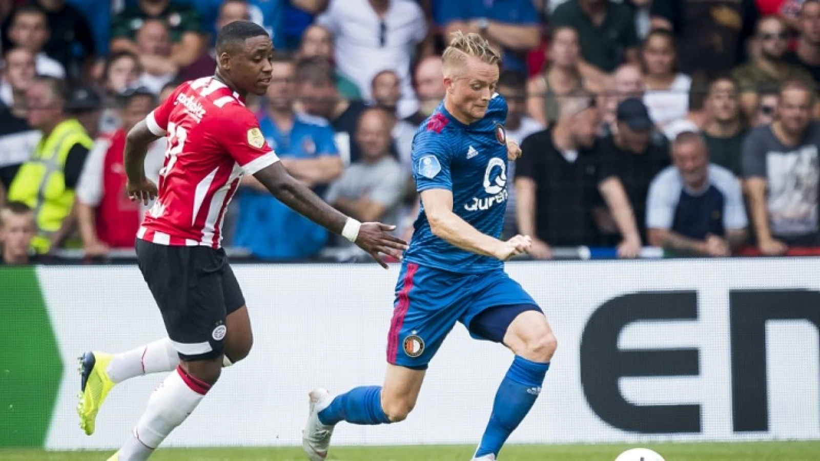 Feyenoord wint Johan Cruijff Schaal na winst op PSV