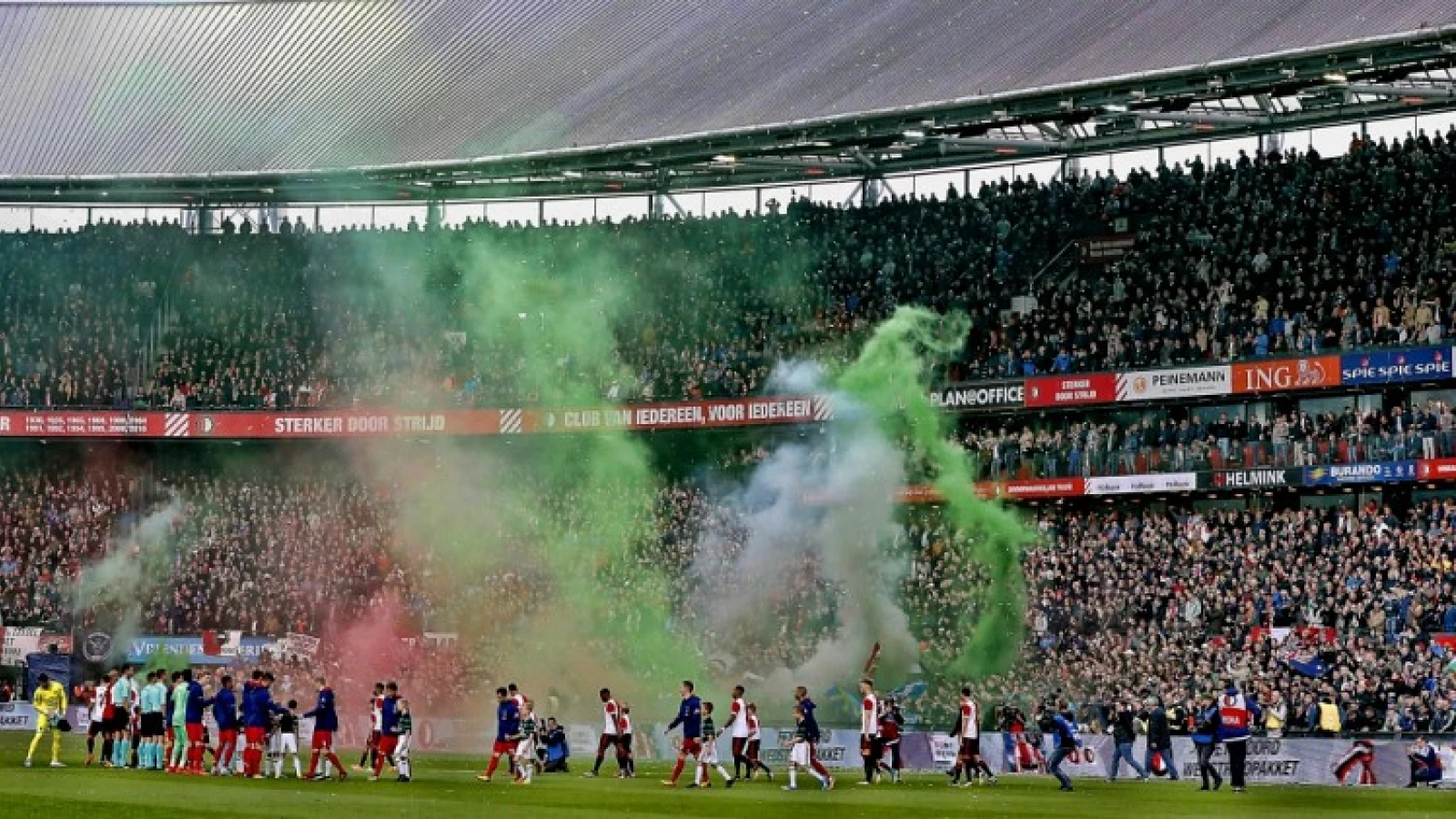 Feyenoord: 'Knuffels bedoeld voor kinderen in het stadion'