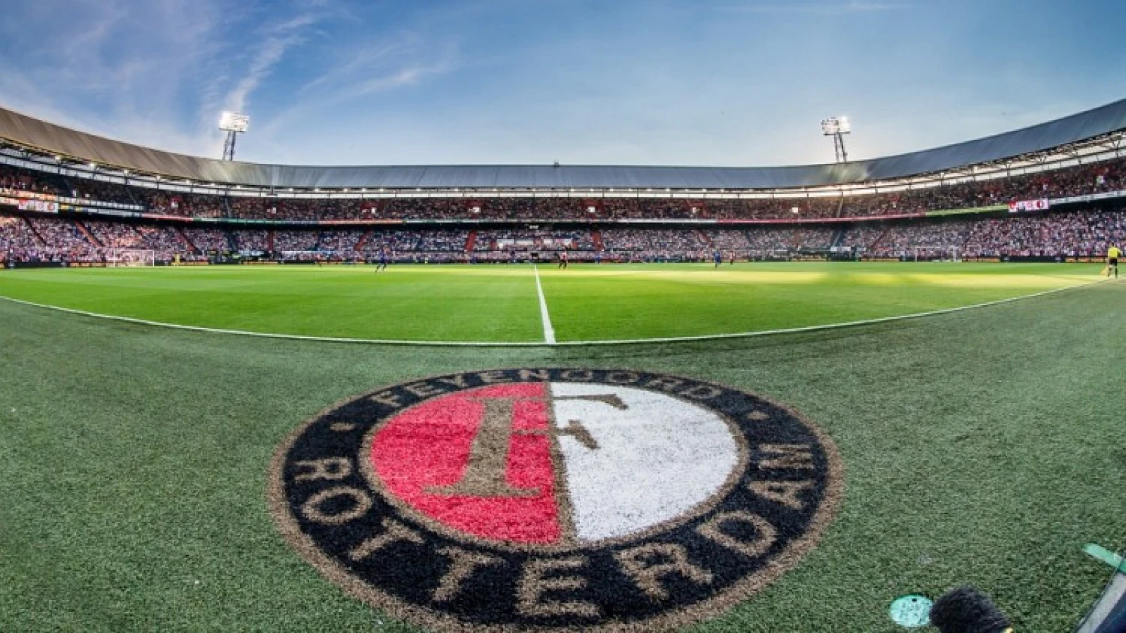 KNVB ontkent voorkeur voor nieuw Feyenoordstadion