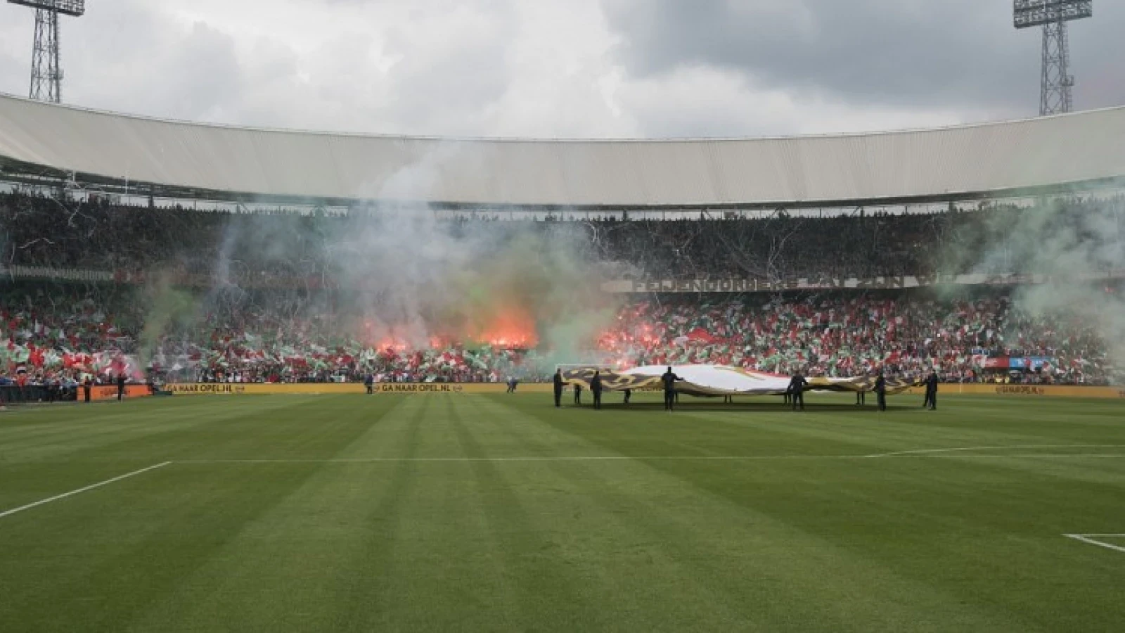 'In de Kuip heb je meer aan spelers met de juiste drive'