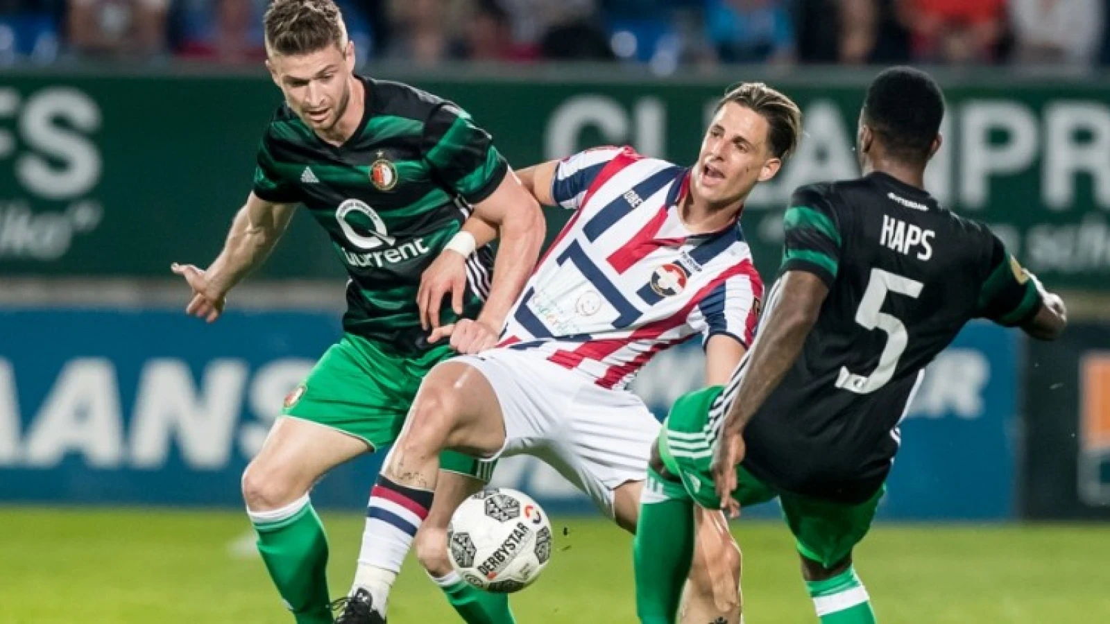 STAND | Feyenoord raakt aansluiting kwijt met koploper na matig optreden tegen Willem II