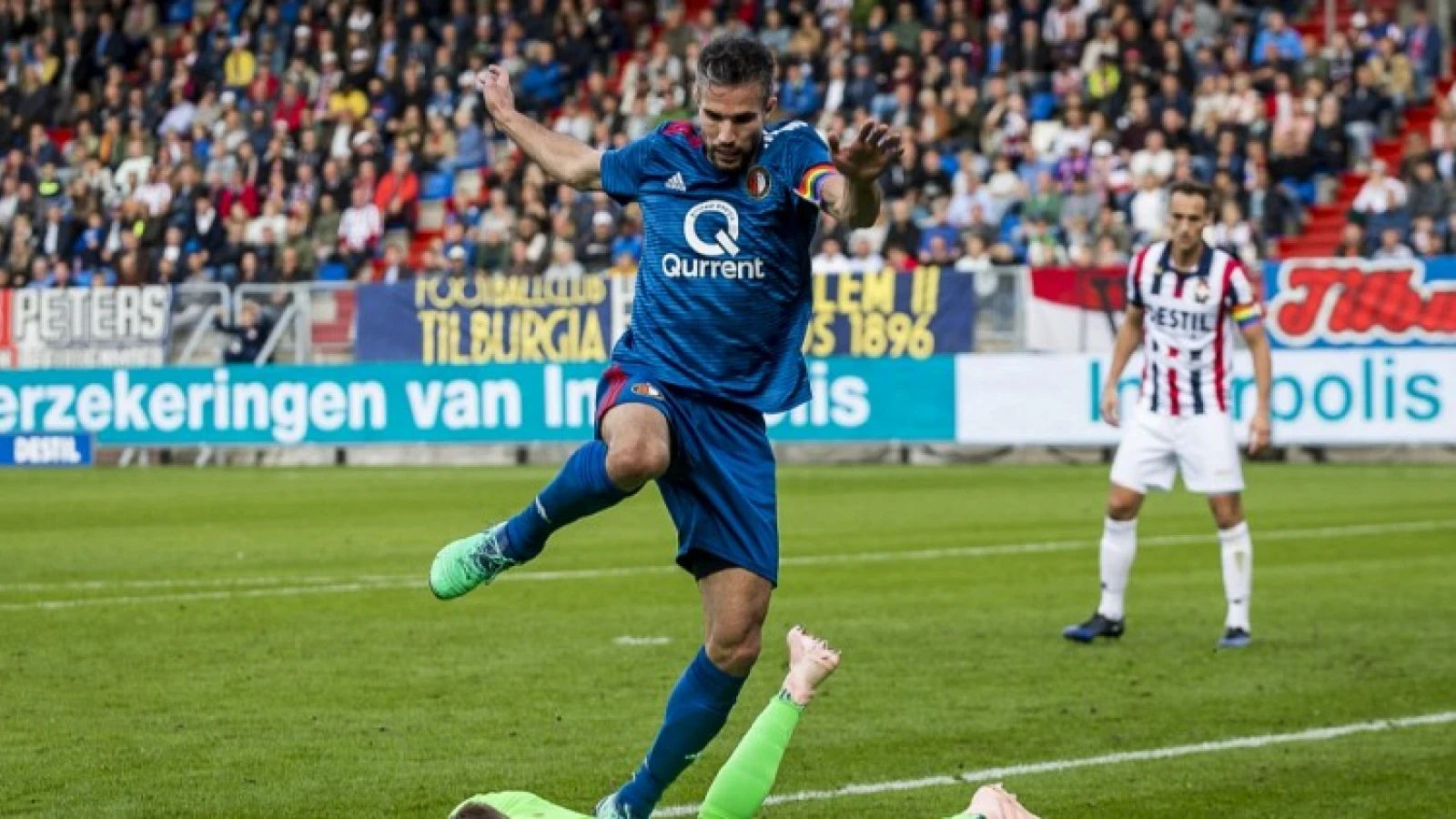 Van Persie gelooft er nog in: 'Maar dan moet je dit soort wedstrijden wel winnen'