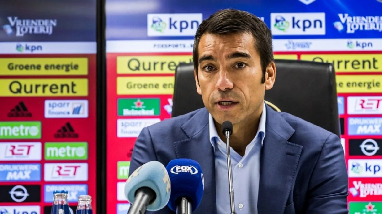 Van Bronckhorst maakt keeper tegen PEC Zwolle bekend