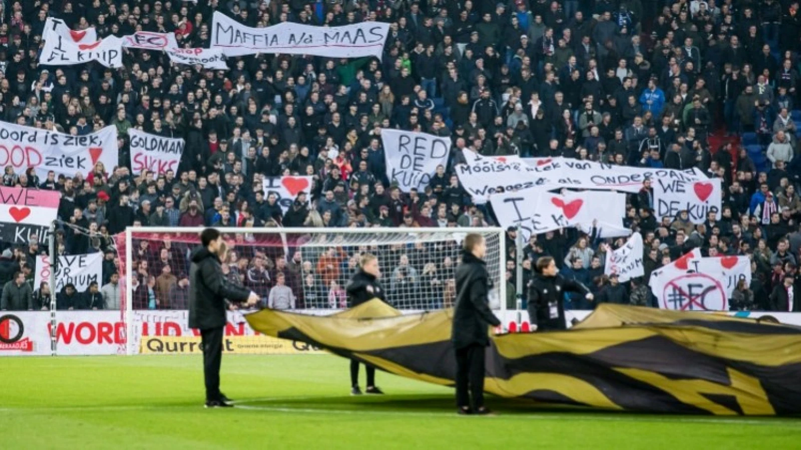 12-jarige Alwin voor één dag grasmeester in de Kuip