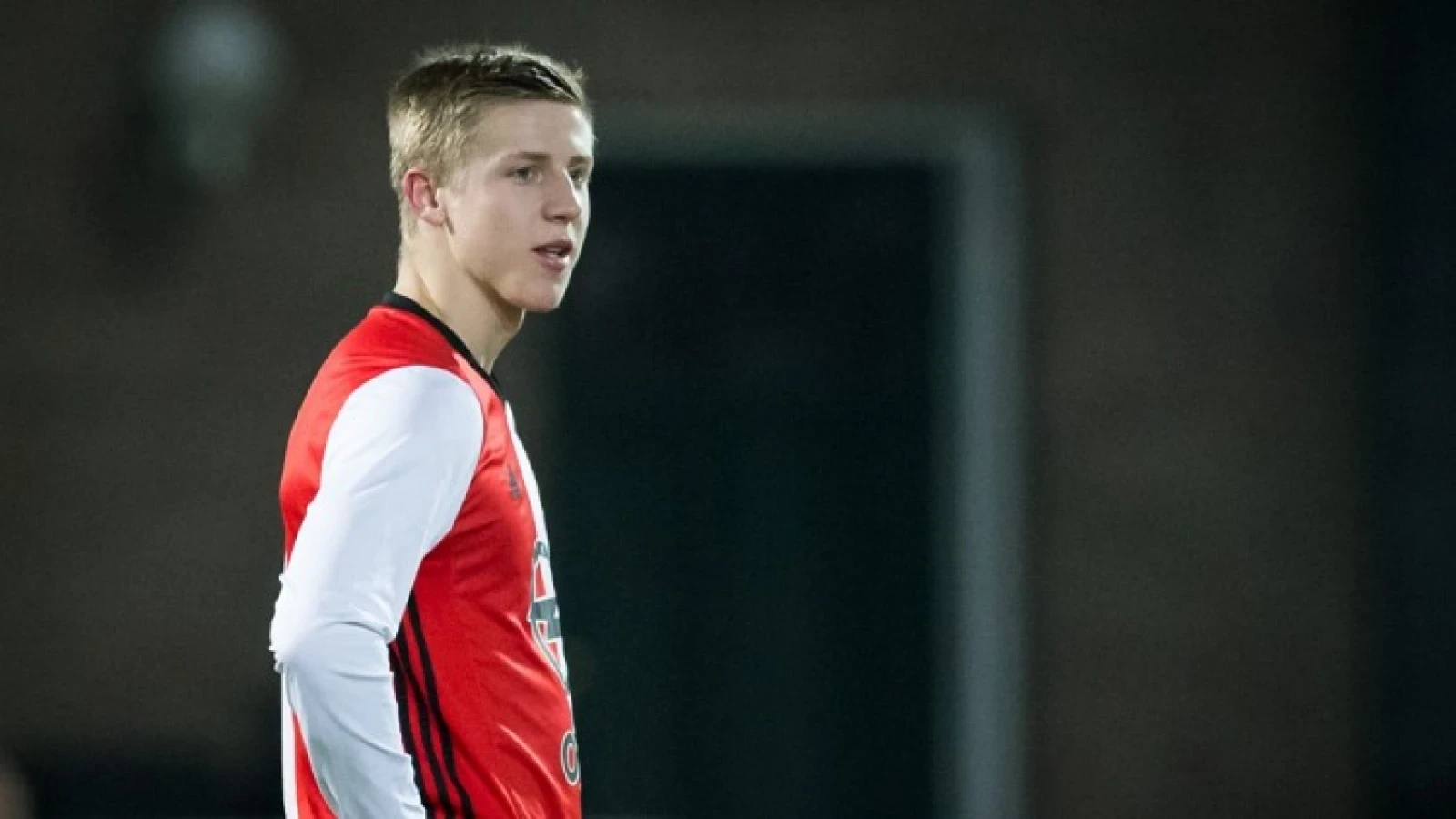 'Feyenoorder overweegt aangifte te doen en contract in te leveren'