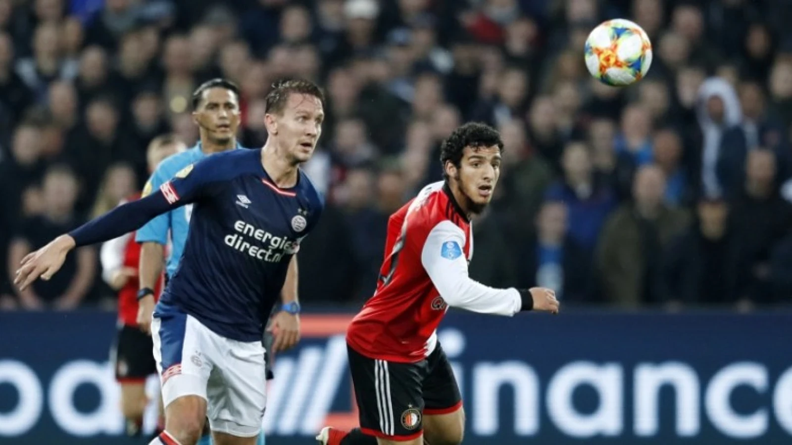 Feyenoord geen winterkampioen na monsterzege PSV