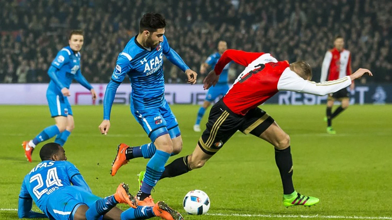 Van Beek:  'Rotterdam en Feyenoord snakken naar een prijs'