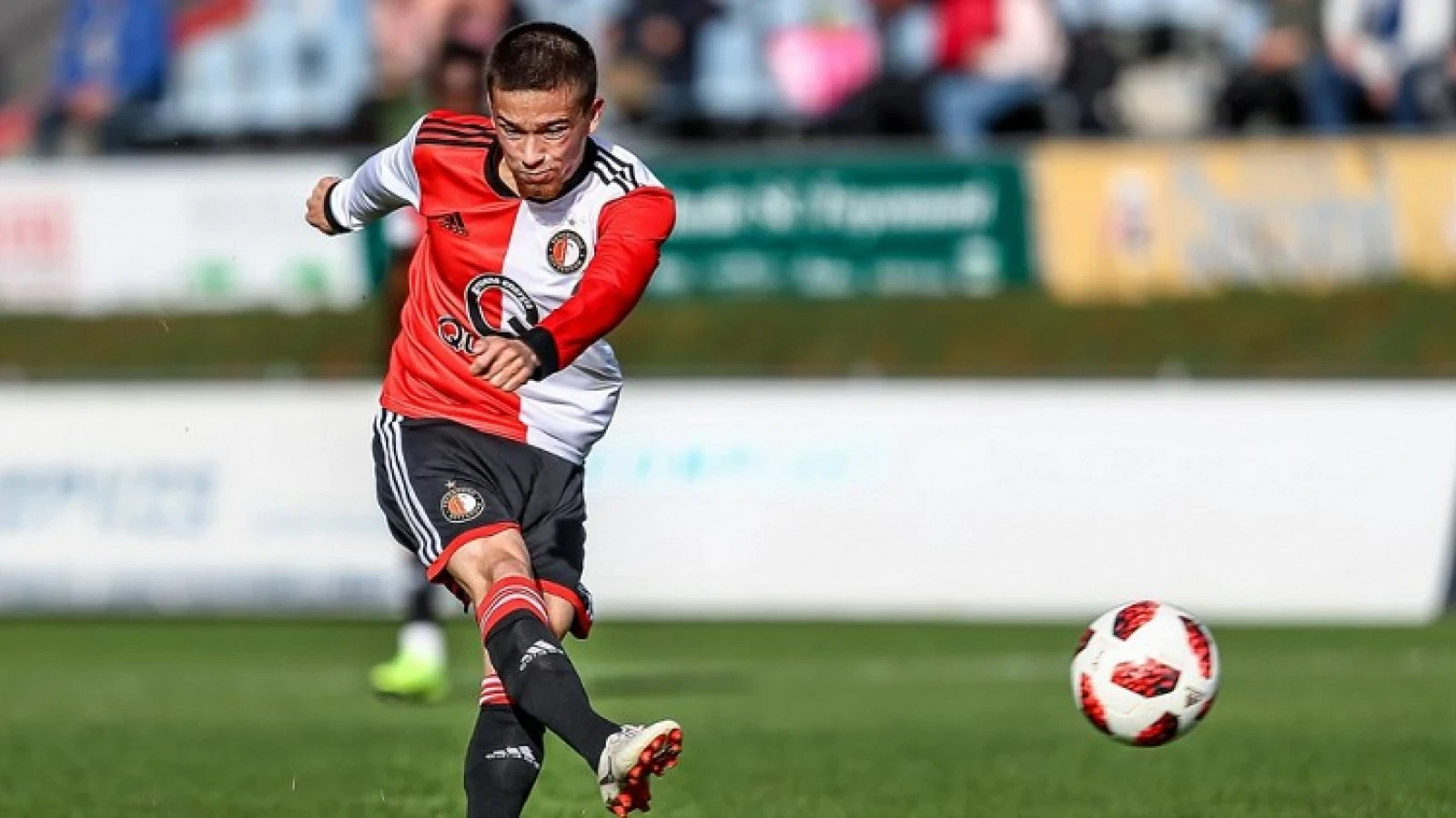 Jong Feyenoord start vandaag in de kampioenspoule van beloftencompetitie