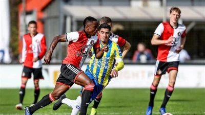 Jong Feyenoord verliest eerste wedstrijd in kampioenspoule