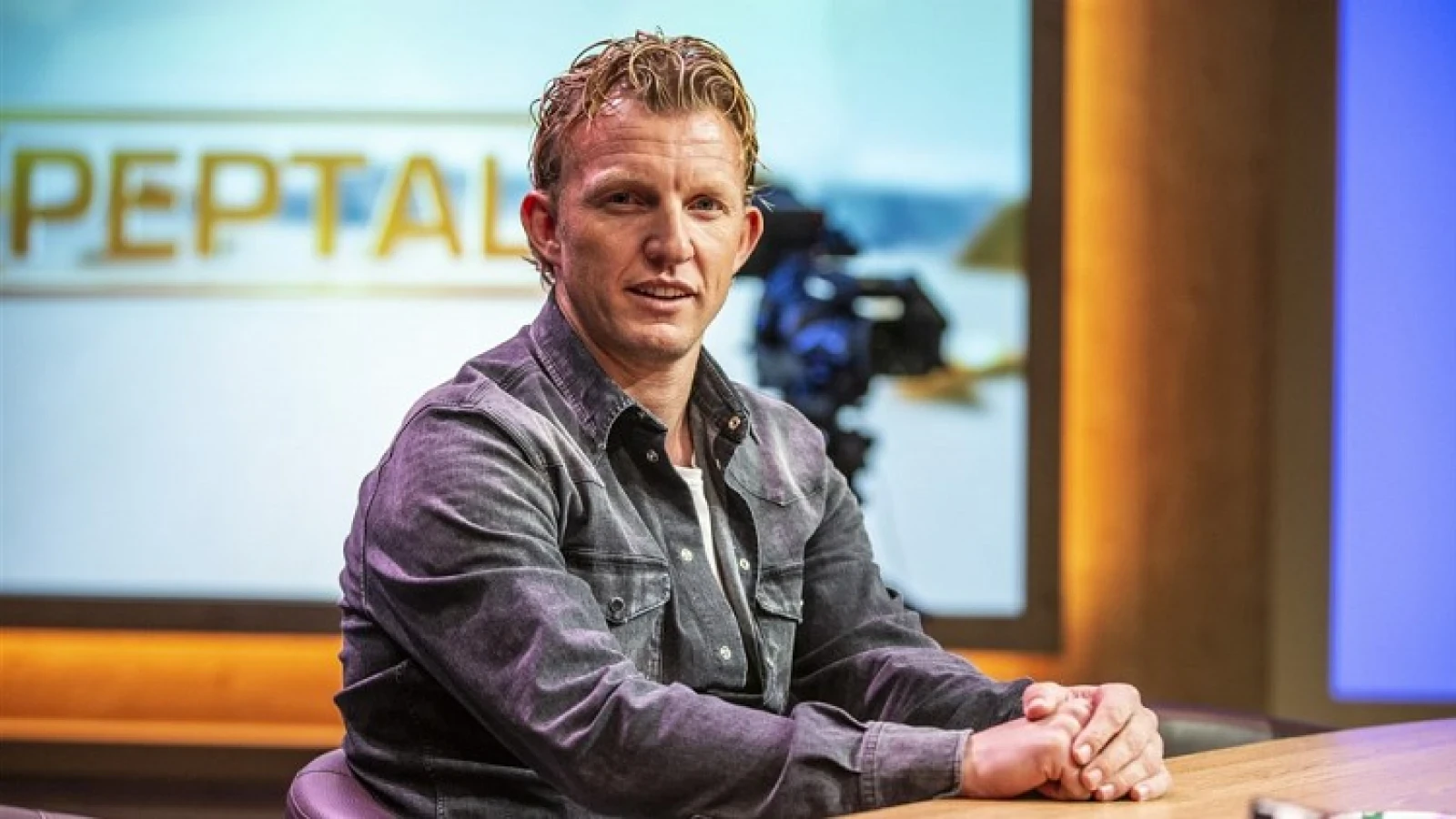 Kuyt: 'Ik beslis ook pas later welke kant in het voetbal ik definitief opga'