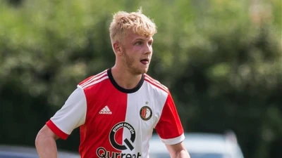 Jari Schuurman haalt uit naar Jong Feyenoord