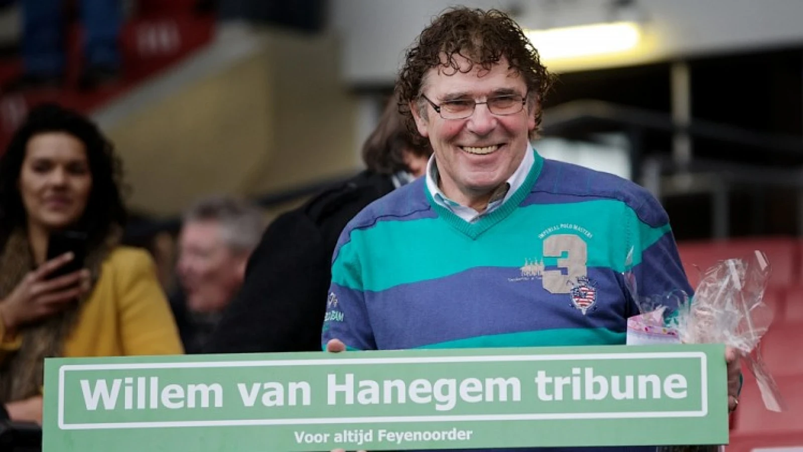 Van Hanegem: 'Als Ajax geen prijs wint, is het seizoen voor veel Rotterdammers al geslaagd'
