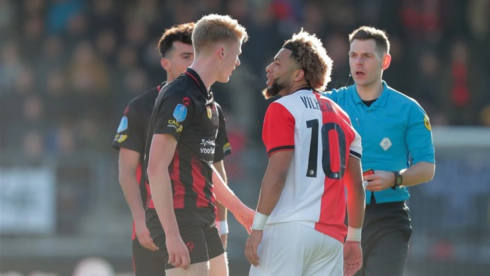 Van der Vaart: 'Als ik Ajax of Feyenoord was zou ik hem een vijfjarig contract geven'