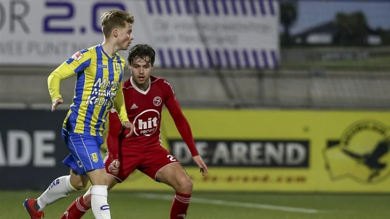 'Bij Feyenoord is die optie er voor jonge spelers niet'