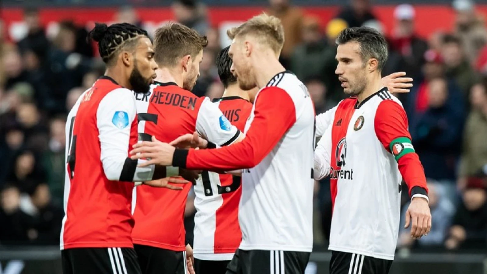 OPSTELLING | Veel wisselingen bij Feyenoord voor uitwedstrijd tegen Vitesse