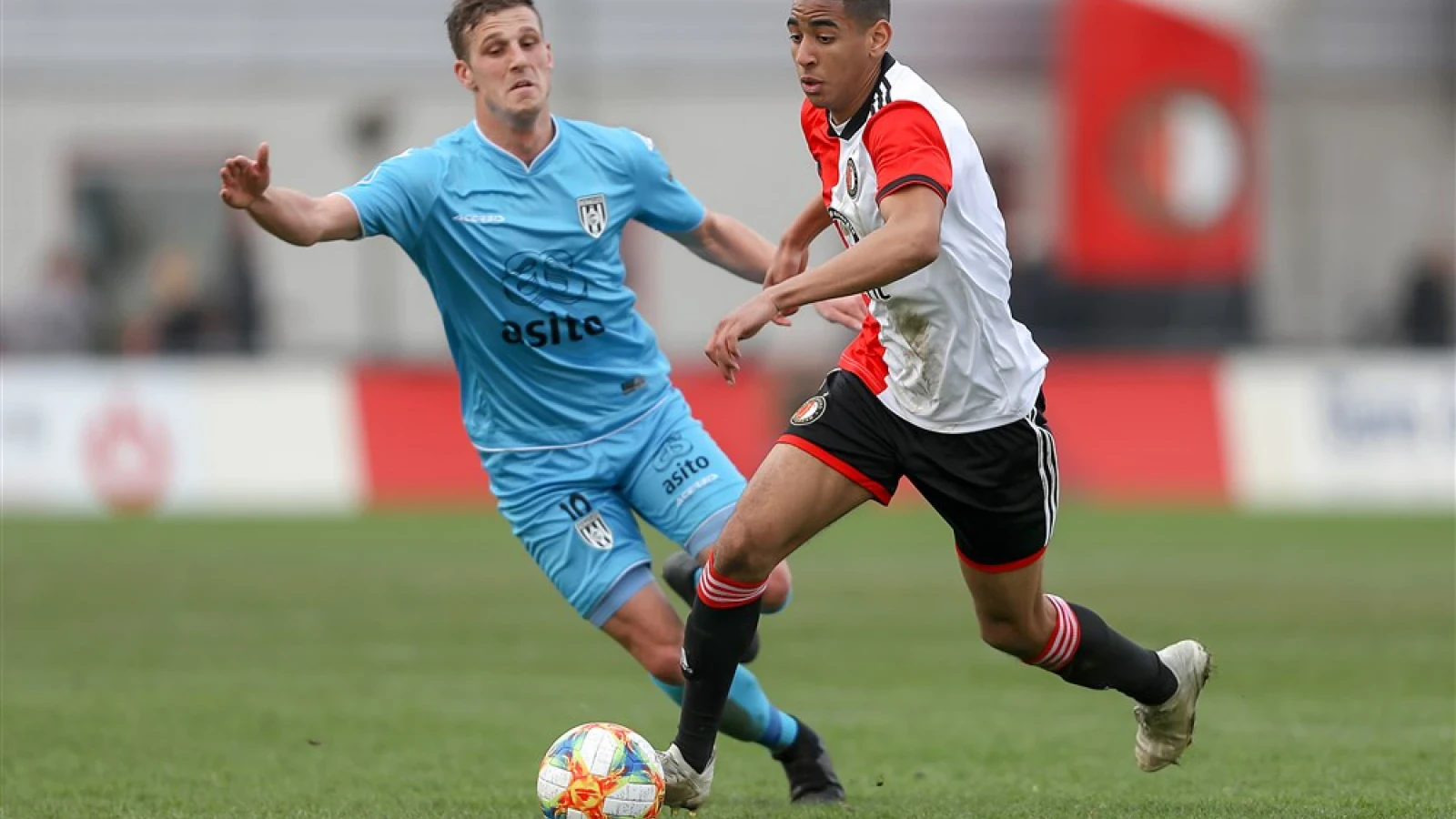 Matig Jong Feyenoord speelt gelijk tegen Jong Heracles Almelo