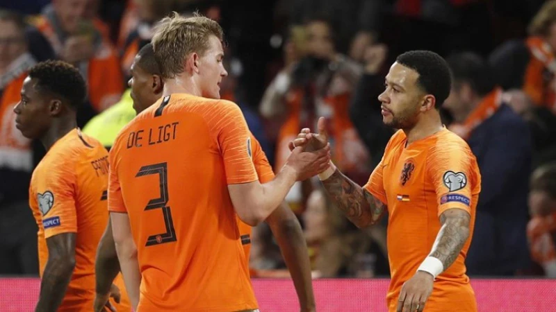 Oranje zonder Feyenoorders verliest van Duitsland