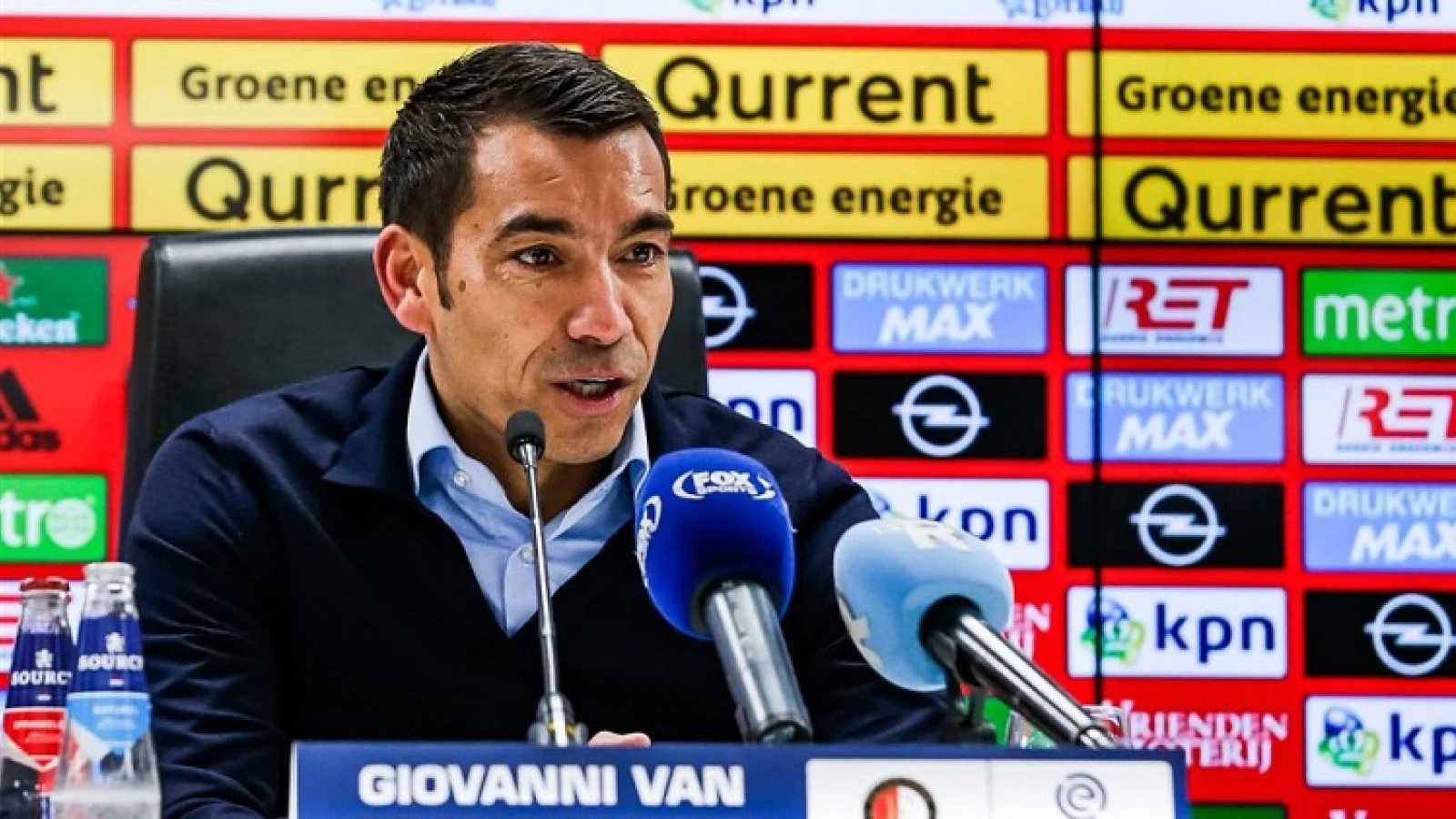 Van Bronckhorst: 'Ik neem afscheid in de Kuip'