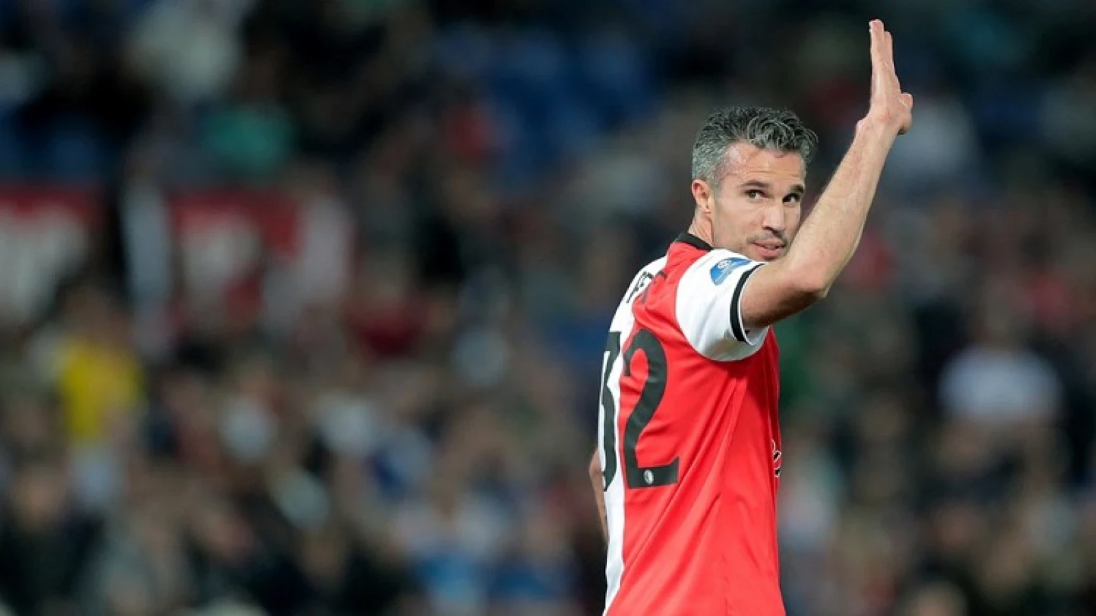 Van Persie slaat aanbod Feyenoord af: 'Geen behoefte aan afscheidswedstrijd'