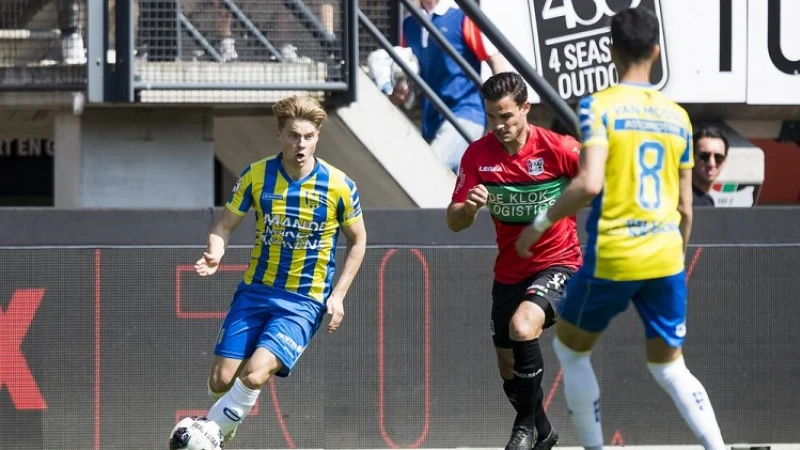 Feyenoord-huurling in elftal van het seizoen van de Keuken Kampioen Divisie