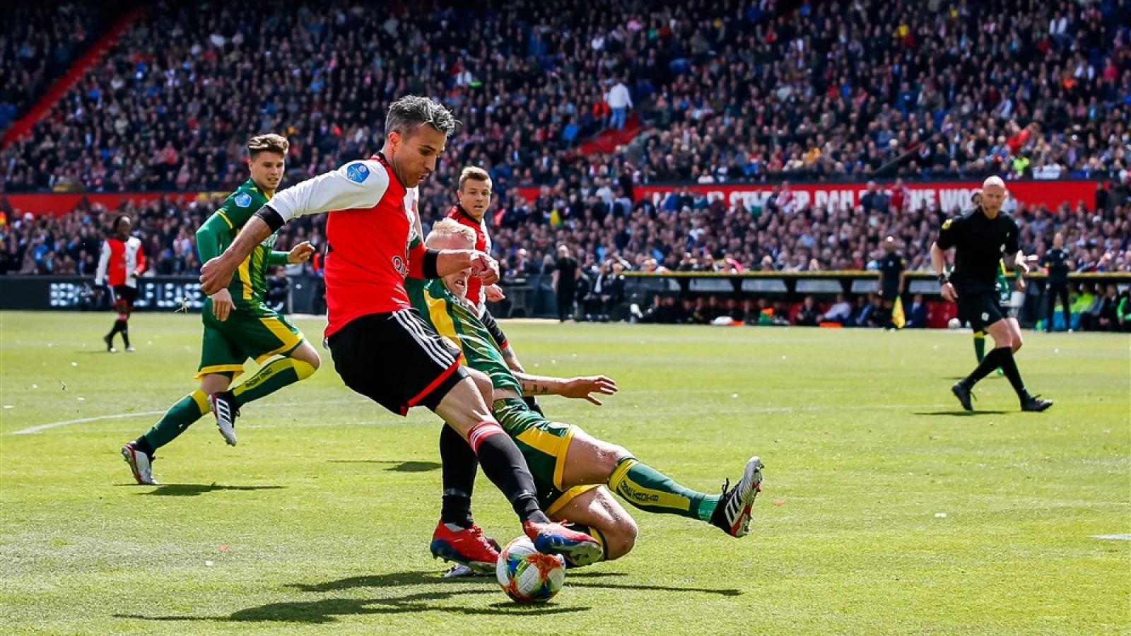 LIVE | Feyenoord - ADO Den Haag 0-2 | Einde wedstrijd