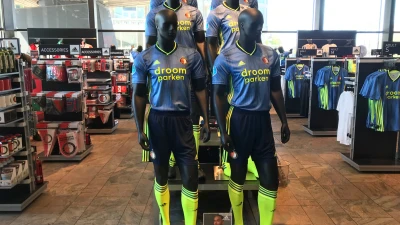 FOTO | Dit is het nieuwe uitshirt van Feyenoord