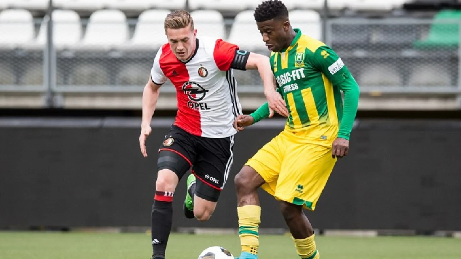 Oud-Feyenoorder tekent contract in Tweede Divisie