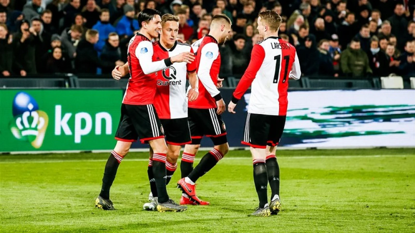 'Feyenoord wil contracten van tweetal basisspelers verlengen'