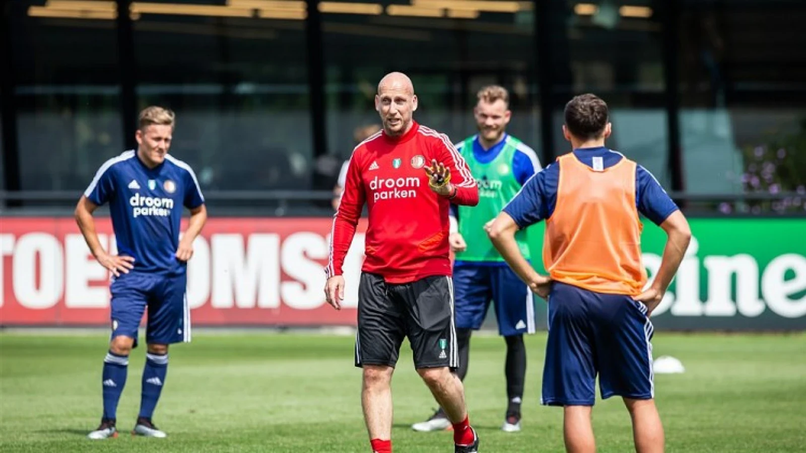 Berghuis belangrijke schakel bij nieuw Feyenoord: 'Daar is hij één van de spelers van'