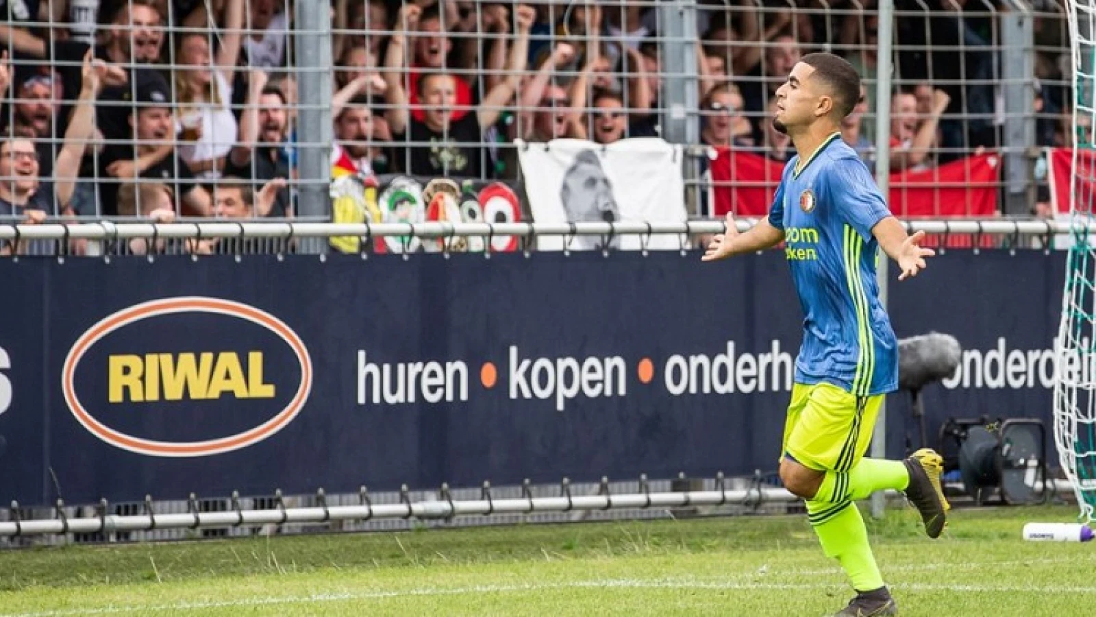 VIDEO | De goals van Azarkan tegen FC Dordrecht 