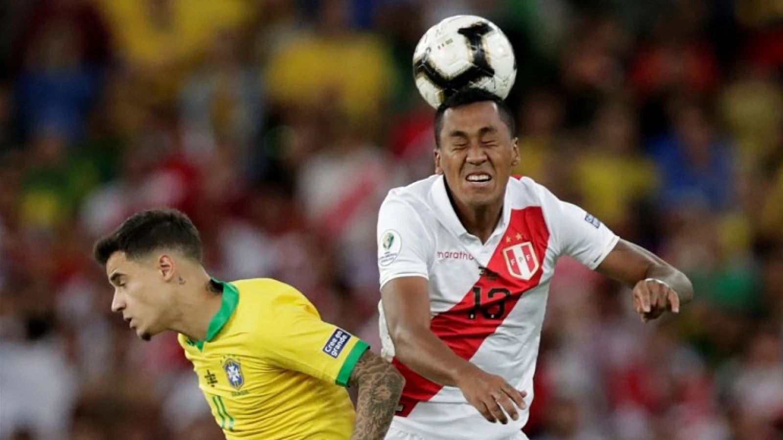 Peru met Tapia kan niet winnen van Brazilië en verliest finale