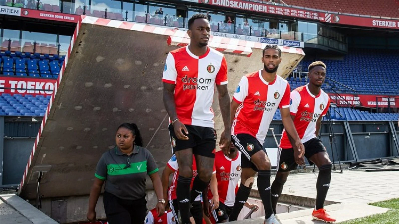 Feyenoord op trainingsveld in Oostenrijk met nieuweling, maar zonder aanvaller