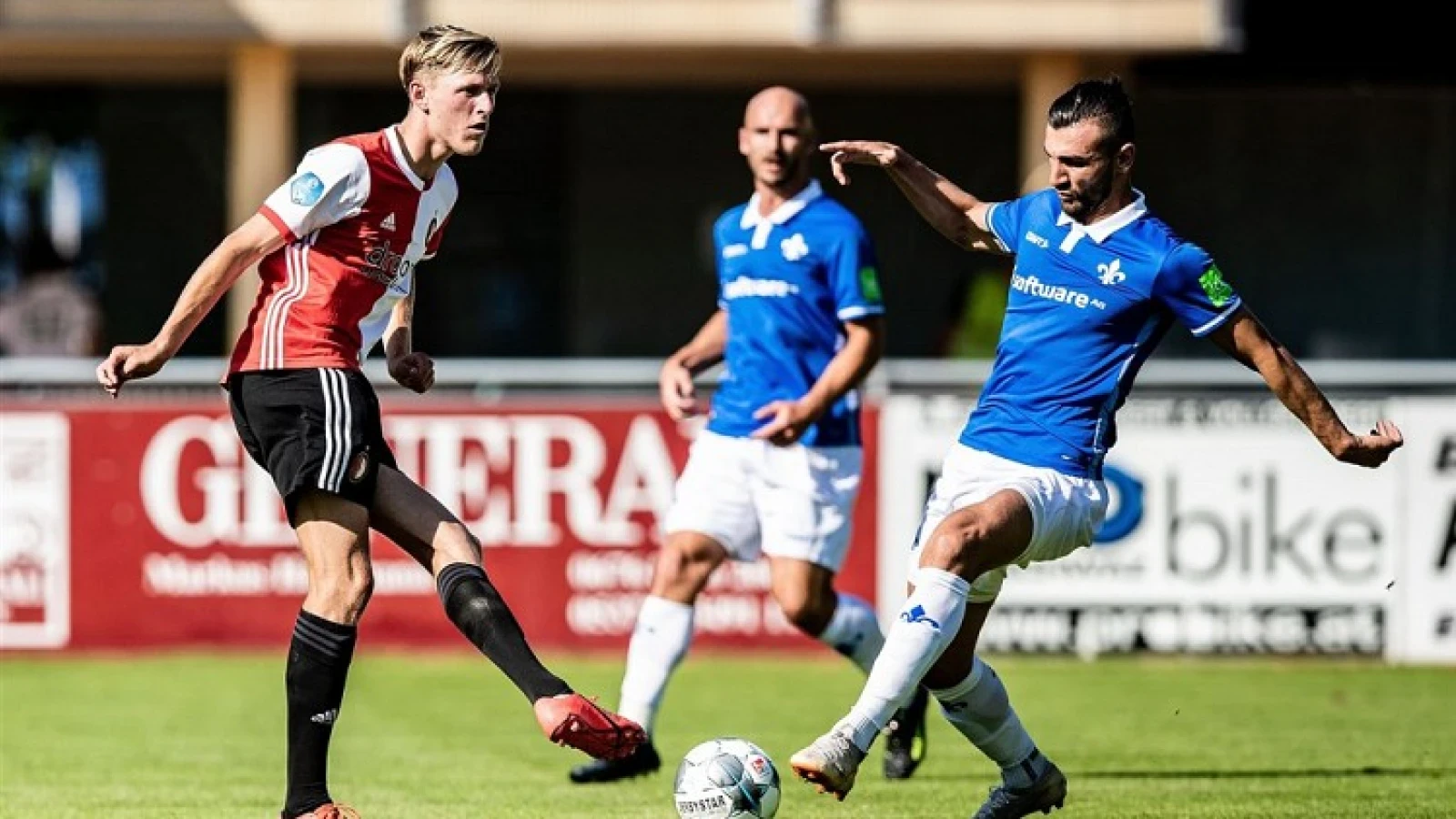 Red Bull Salzburg te sterk voor Feyenoord in oefenwedstrijd