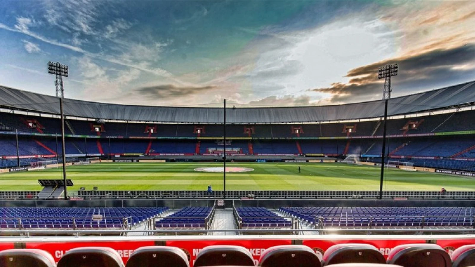 Feyenoord maakt datum start kaartverkoop eerste Europa League thuiswedstrijd bekend