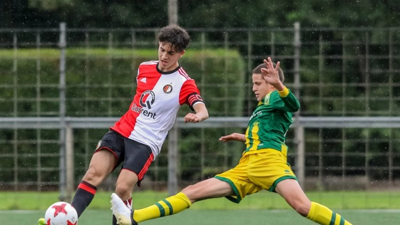 Feyenoordtalent mag meetrainen met eerste elftal Feyenoord