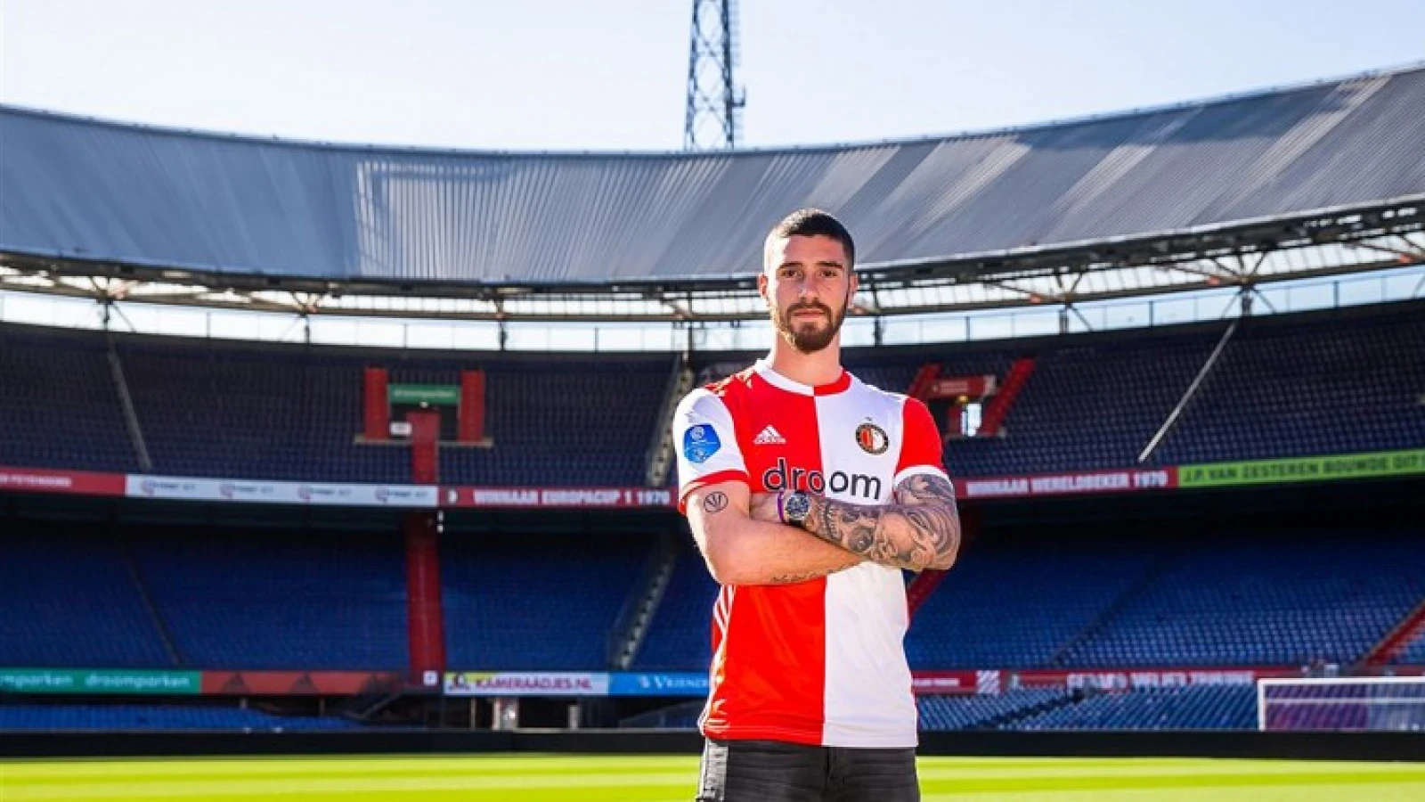 Feyenoord komt met goed nieuws over Senesi