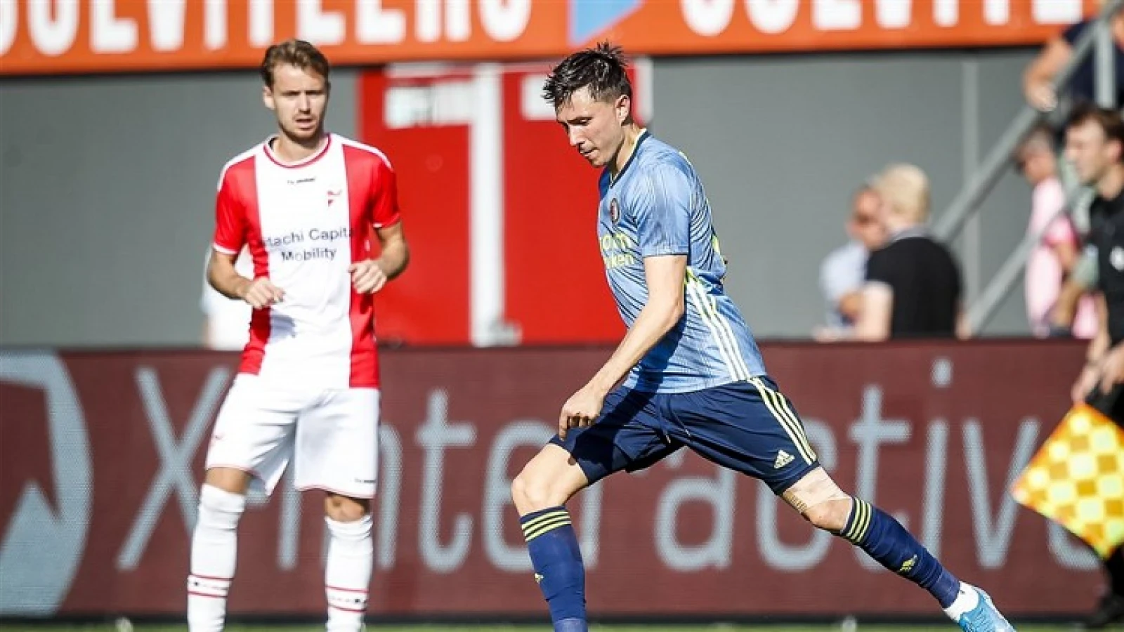 Nonchalant Feyenoord speelt in slotfase gelijk tegen FC Emmen