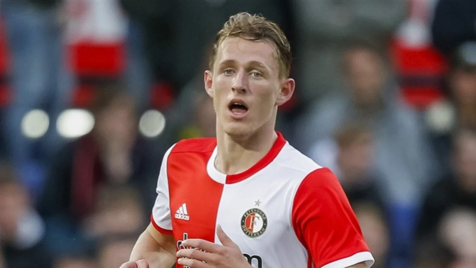Oranje onder 19 vermorzelt Letland door doelpunten Feyenoorders