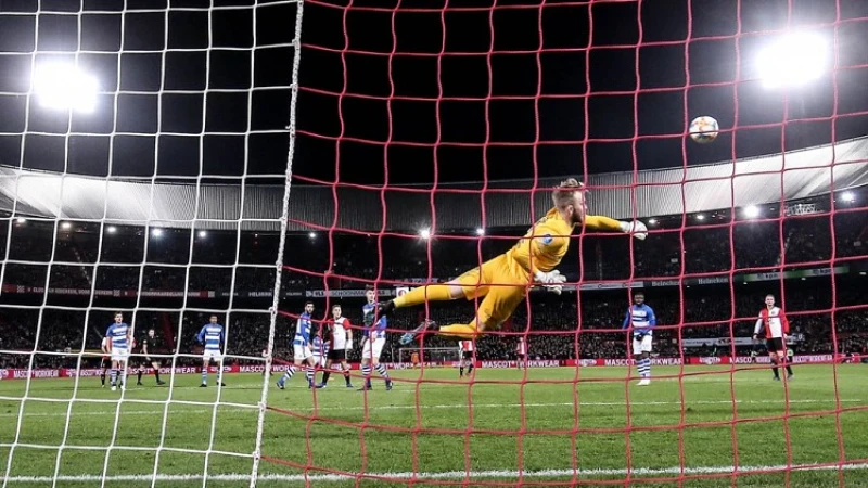 'PSV zit in een nog ouder stadion dan De Kuip, maar heeft hem wél goed bijgehouden'