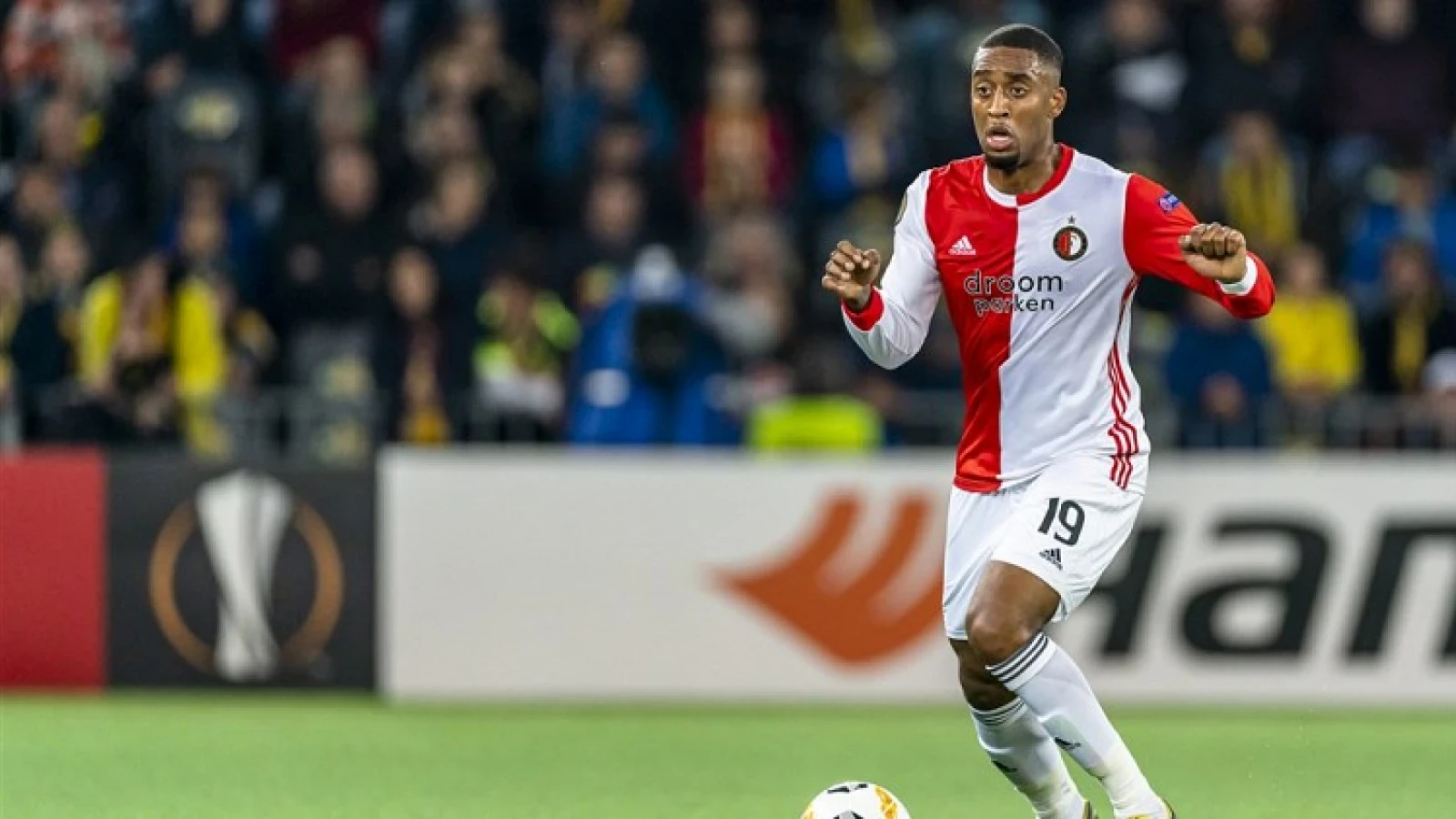 Leroy Fer geschorst voor thuiswedstrijd tegen Young Boys